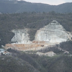 Terra rinforzata con geogriglie